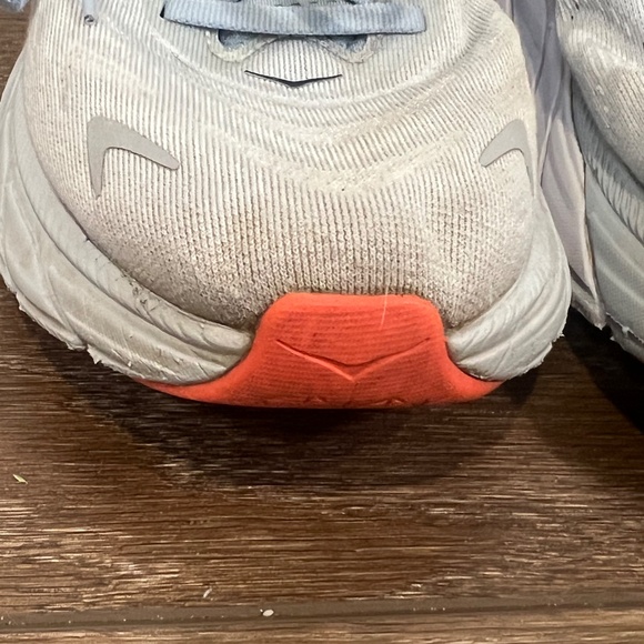 Hoka One Arahi 6 Women's Running Shoes Size 9.5B Blue/Orange - Picture 2 of 11